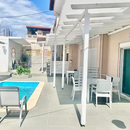 Avli & No2 アパート