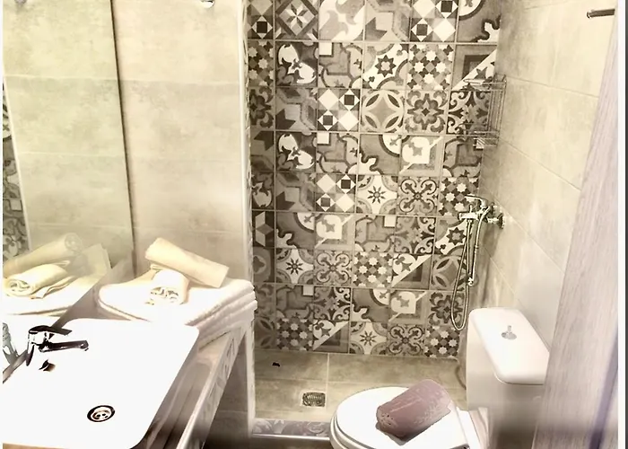 Apartament Avli & No2 *